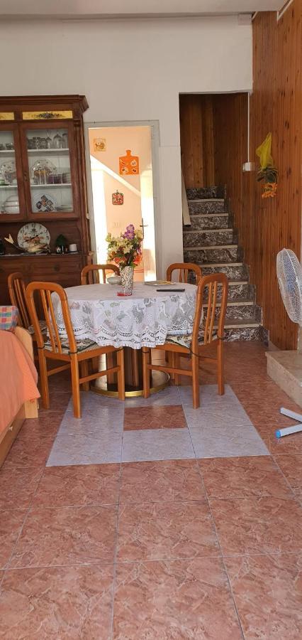 Casa Vacanza A Punta Secca Exteriér fotografie